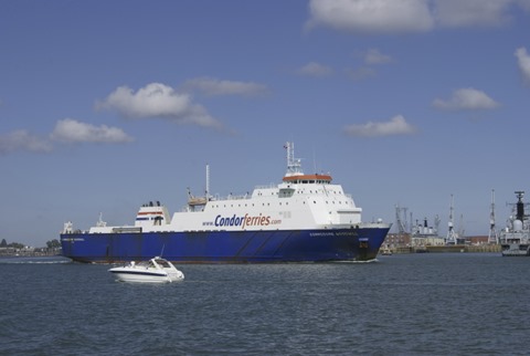 2010-07-10 - Portsmouth (400) - Reduzida