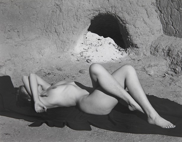Edward Weston - Nude - New Mexico - 1937